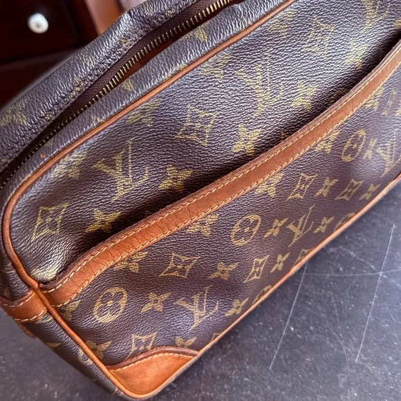 Louis Vuitton Monogram Canvas Clutch Bag in beautiful condition!!! - Picture 4 of 10